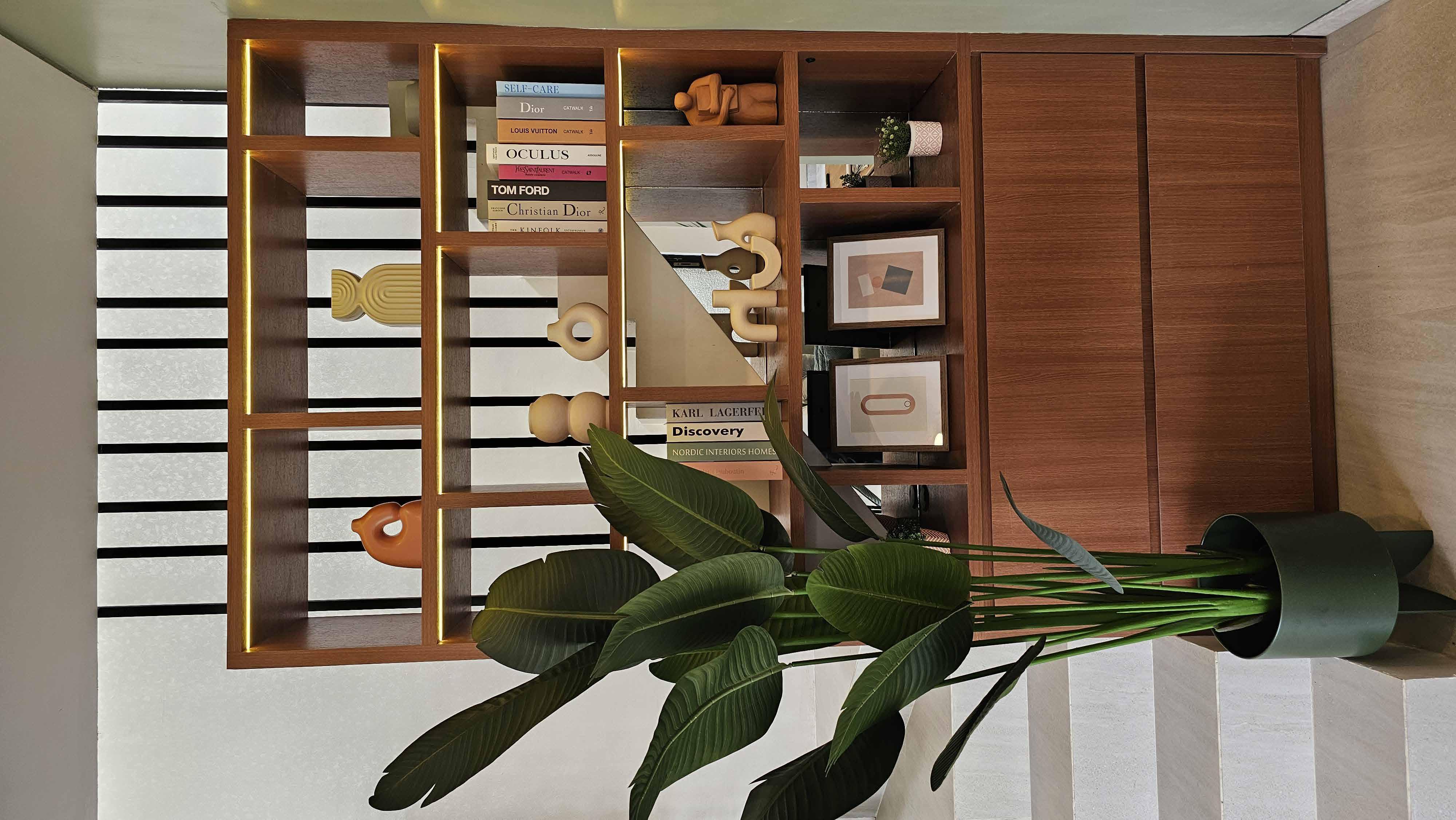 Staircase with Storage Corner